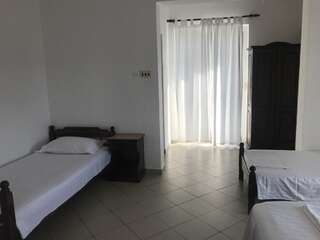 Апарт-отели Villa Gjenashaj Улцинь Номер-студио с балконом-1